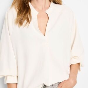 Off-white Cinch Top